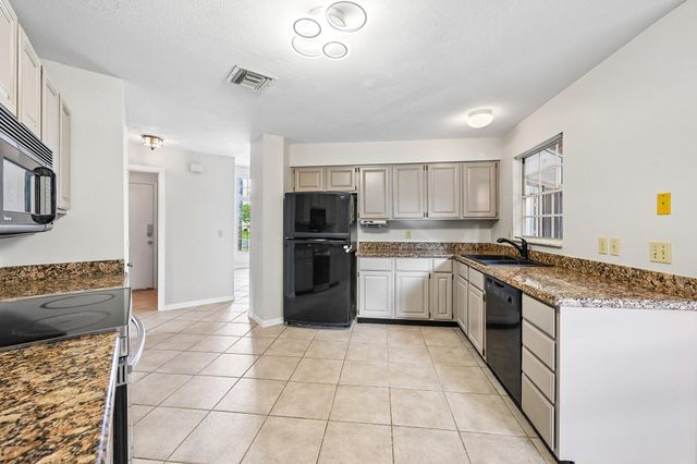160 Royal Pine Circle S, Royal Palm Beach, FL 33411