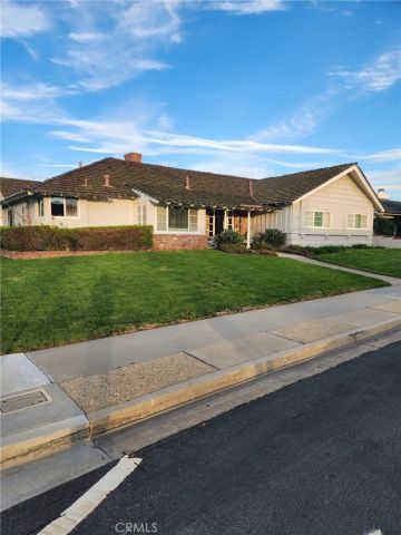 1260 Somerset, Newport Beach, CA 92660