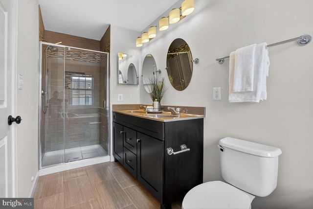 42882 CONRAD TER, Chantilly, VA 20152