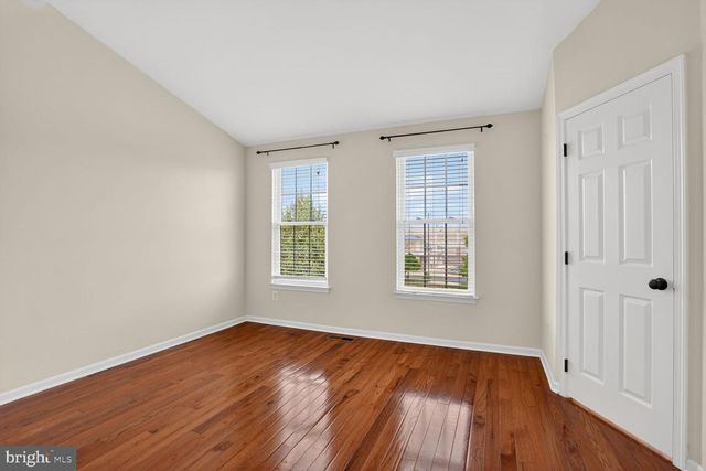 42882 CONRAD TER, Chantilly, VA 20152