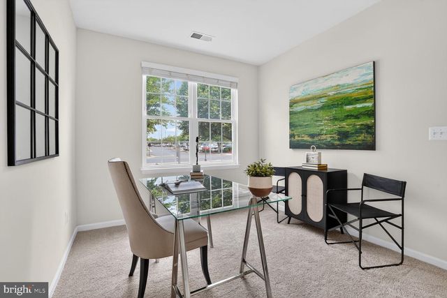 42882 CONRAD TER, Chantilly, VA 20152