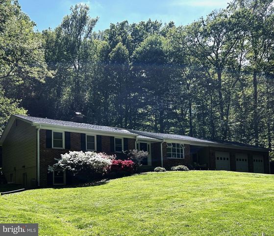 99 CAREFREE LN, Boyce, VA 22620