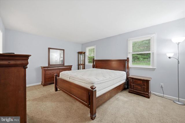 99 CAREFREE LN, Boyce, VA 22620