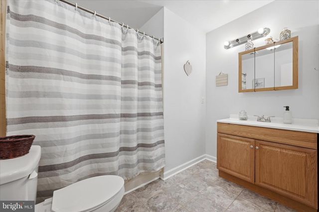 99 CAREFREE LN, Boyce, VA 22620