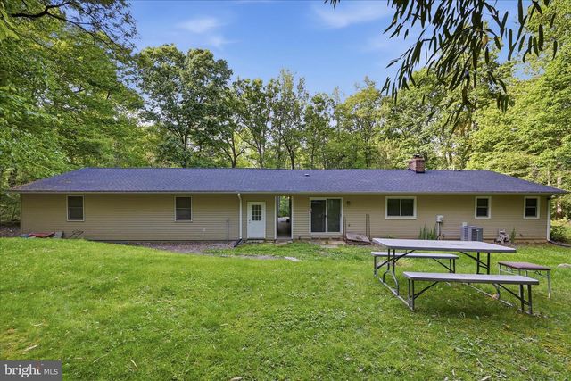 99 CAREFREE LN, Boyce, VA 22620