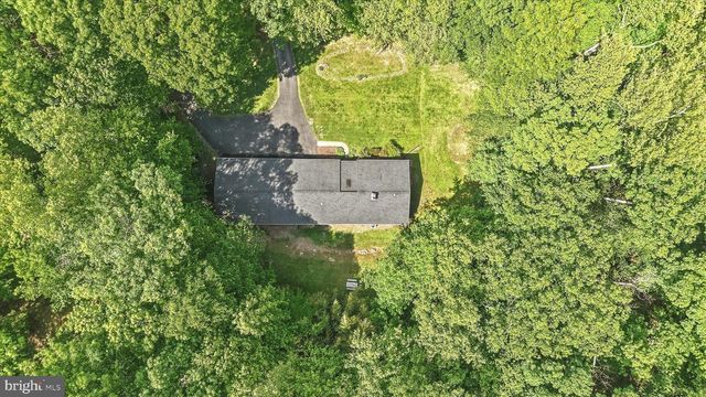 99 CAREFREE LN, Boyce, VA 22620