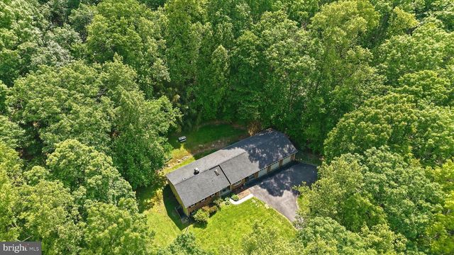99 CAREFREE LN, Boyce, VA 22620
