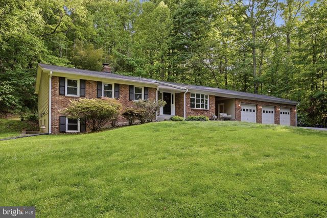 99 CAREFREE LN, Boyce, VA 22620