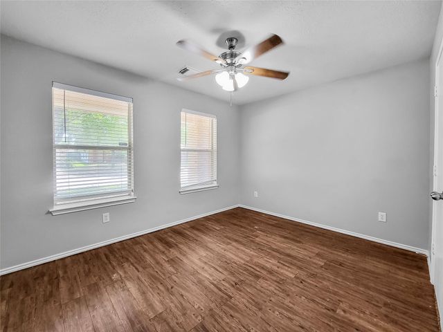 5439 Aloe Avenue, Baytown, TX 77521