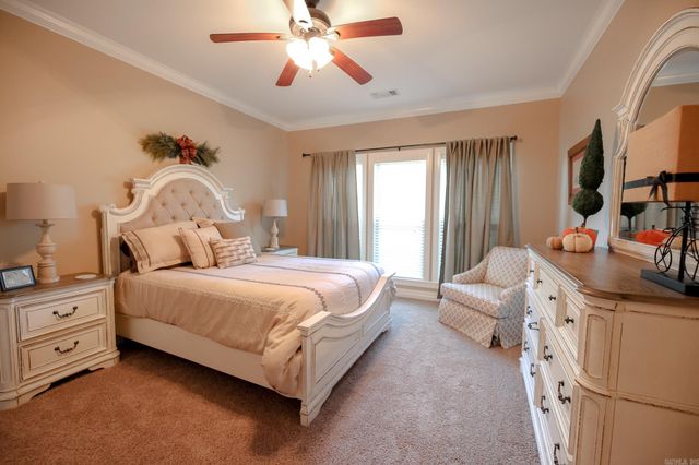 158 Pine Needles Dr, El Dorado, AR 71730