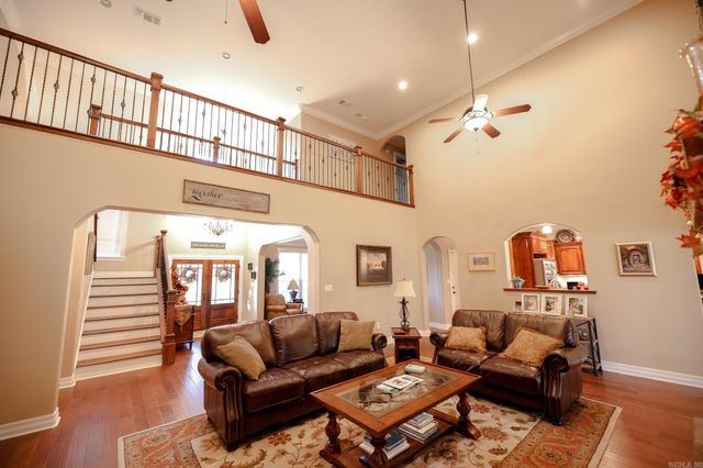 158 Pine Needles Dr, El Dorado, AR 71730