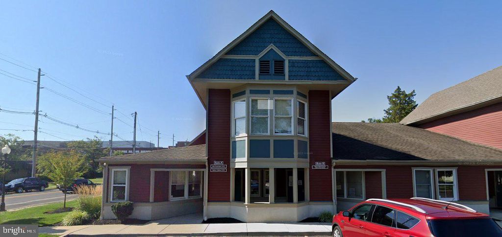 120 MADISON AVE, MOUNT HOLLY, NJ 08060 — exterior