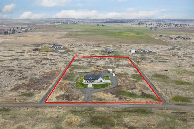 23070 W McFarlane Rd, Medical Lake, WA 99022