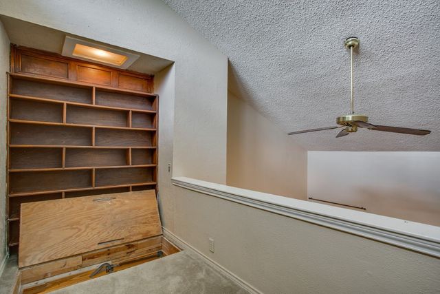 822 Creekside Drive, Lewisville, TX 75067