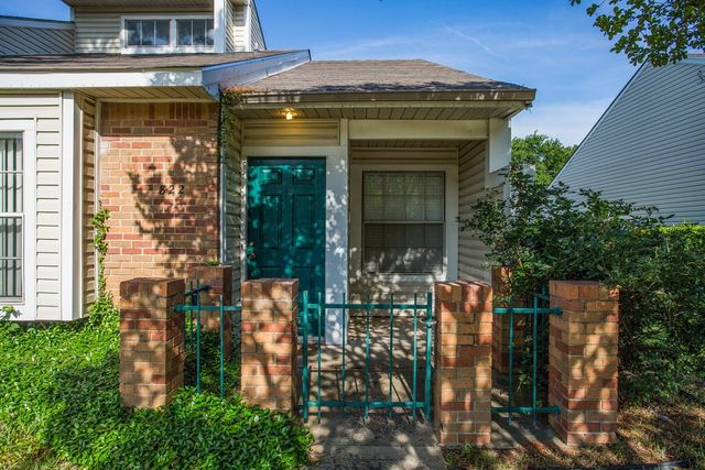 822 Creekside Drive, Lewisville, TX 75067