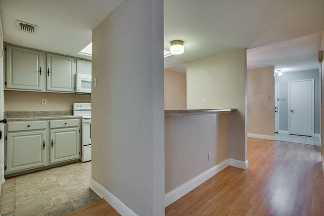 822 Creekside Drive, Lewisville, TX 75067