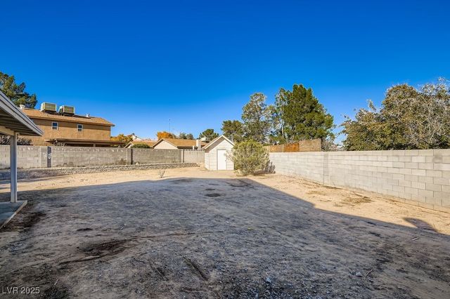 6820 Waterhen Circle, Las Vegas, NV 89108