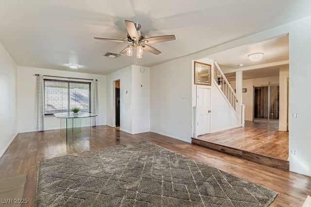 6820 Waterhen Circle, Las Vegas, NV 89108