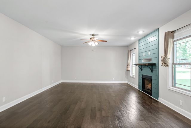 1381 Morning Star Drive, Clarksville, TN 37042