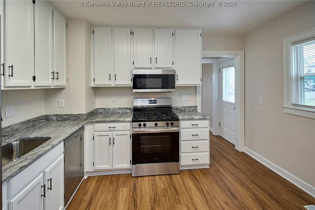 719 Hansford Street, St Albans, WV 25177