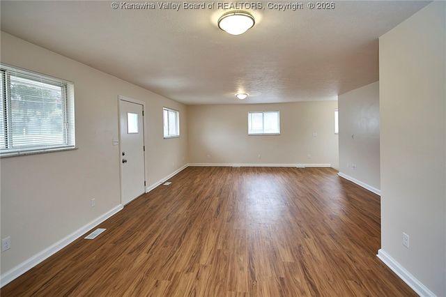 719 Hansford Street, St Albans, WV 25177