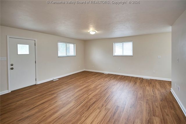 719 Hansford Street, St Albans, WV 25177