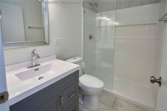 719 Hansford Street, St Albans, WV 25177