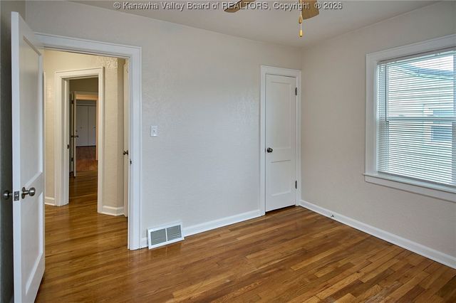 719 Hansford Street, St Albans, WV 25177