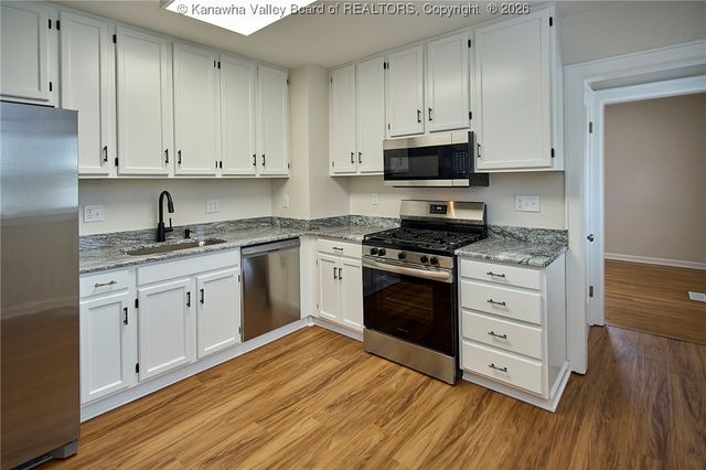 719 Hansford Street, St Albans, WV 25177