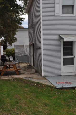 18 Morris, Fitchburg, MA 01420