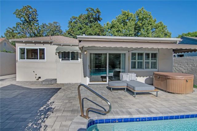 405 N Griffith Park, Burbank, CA 91506