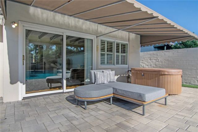 405 N Griffith Park, Burbank, CA 91506