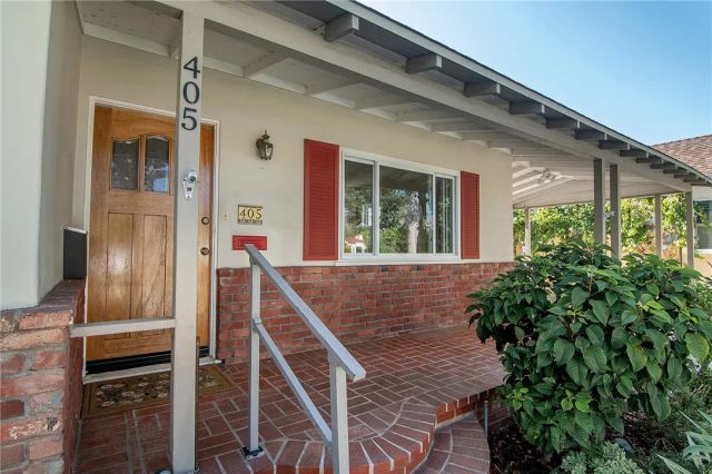 405 N Griffith Park, Burbank, CA 91506