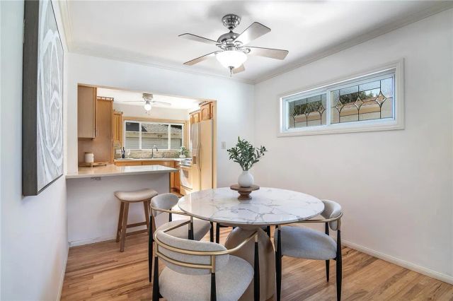 405 N Griffith Park, Burbank, CA 91506