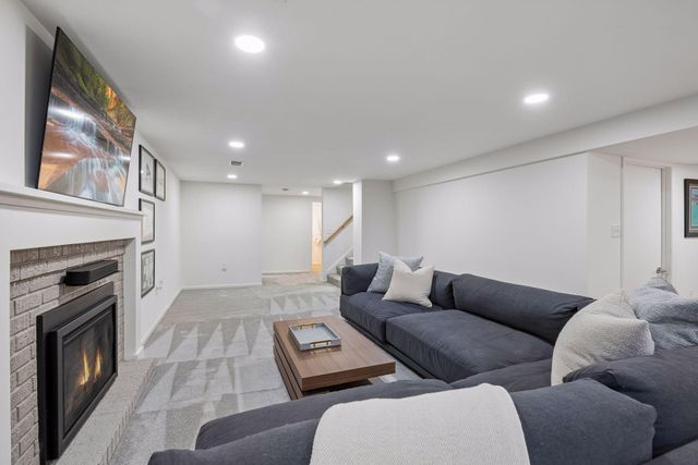 5700 Xerxes Avenue S, Edina, MN 55410