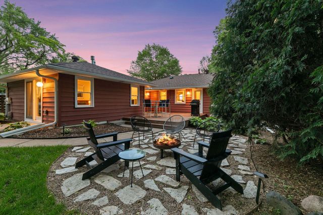 5700 Xerxes Avenue S, Edina, MN 55410
