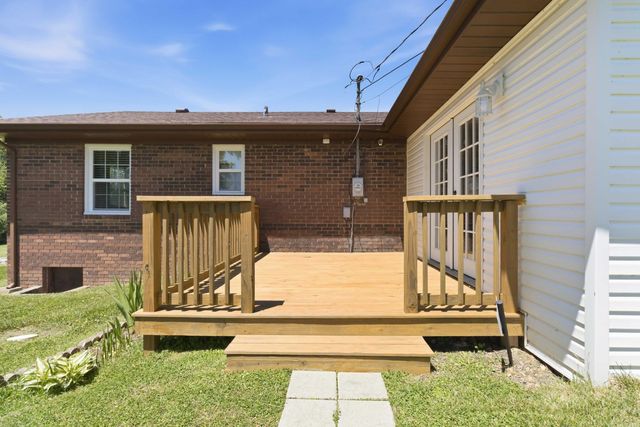 3011 Simpson Drive, Somerset, KY 42503