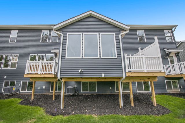 1689 Thyme Drive SW, Byron Center, MI 49315