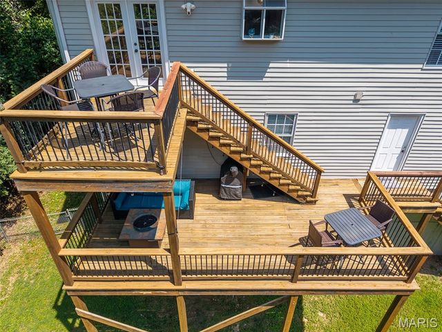 5929 Woodbrook Drive, St Louis, MO 63129