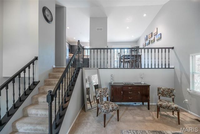 5929 Woodbrook Drive, St Louis, MO 63129