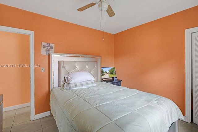 1379 NE 177th St, North Miami Beach, FL 33162
