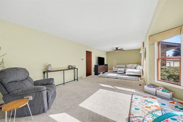 7373 Dell Road, Saline, MI 48176