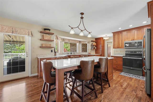 7373 Dell Road, Saline, MI 48176