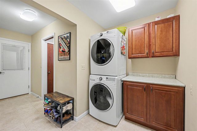 7373 Dell Road, Saline, MI 48176