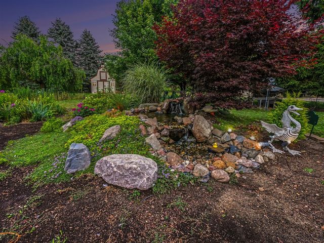 7373 Dell Road, Saline, MI 48176