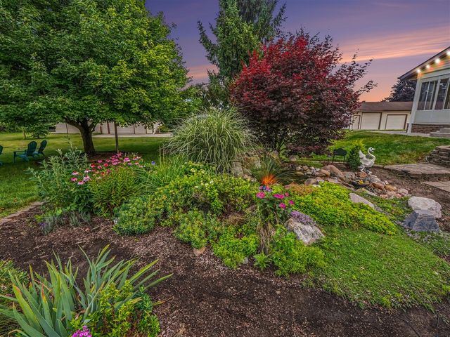 7373 Dell Road, Saline, MI 48176