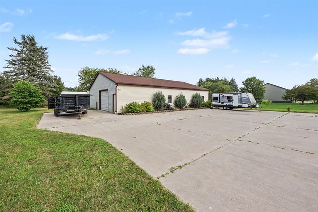 7373 Dell Road, Saline, MI 48176