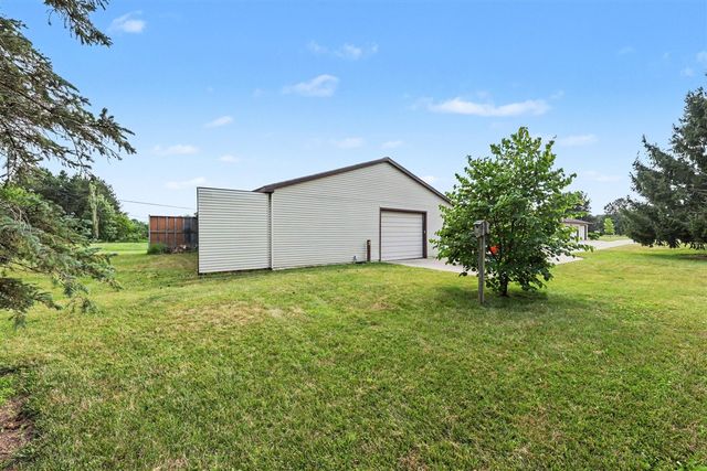 7373 Dell Road, Saline, MI 48176