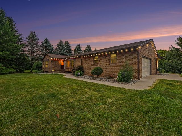 7373 Dell Road, Saline, MI 48176