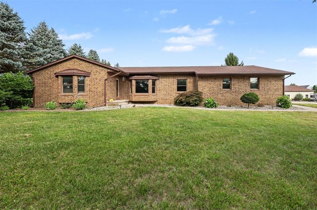 7373 Dell Road, Saline, MI 48176